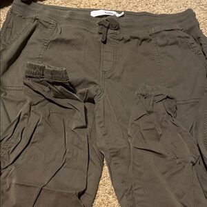 Sonoma Women's Olive Ankle Pants